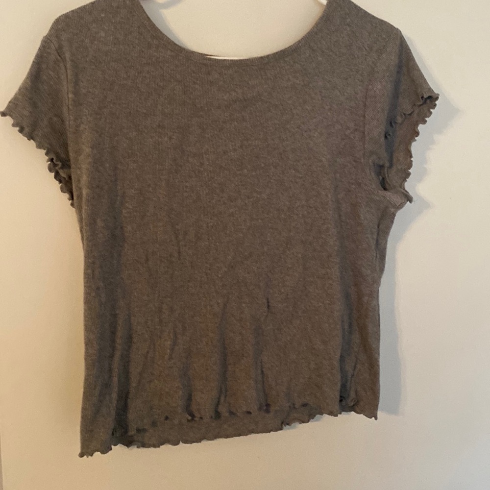 Light grey crop top